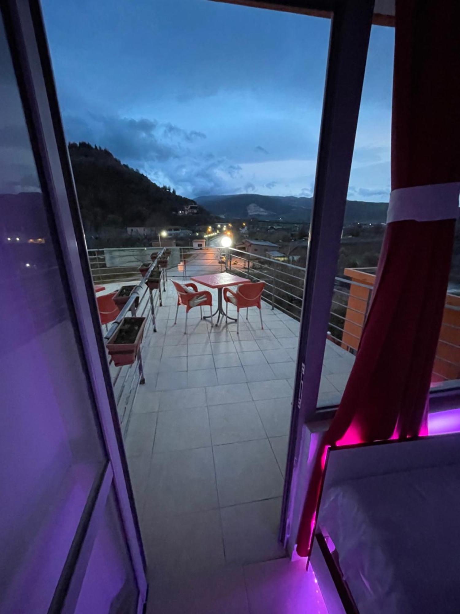 Hotel Bar Restaurant Mete Peshkepi Eksteriør bilde